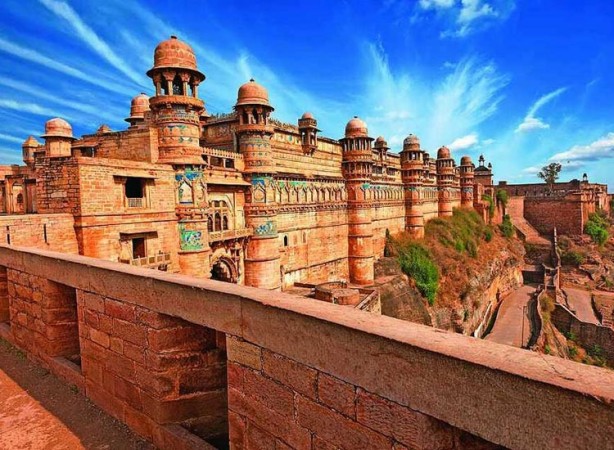 Madhya Pradesh 13N / 14D